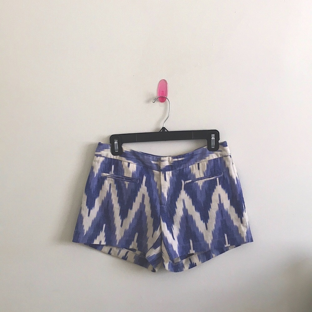 GAP Linen Ikat Shorts